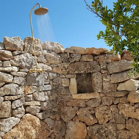 Trulli Parco Grande *