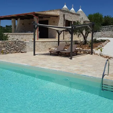 Trulli Parco Grande *